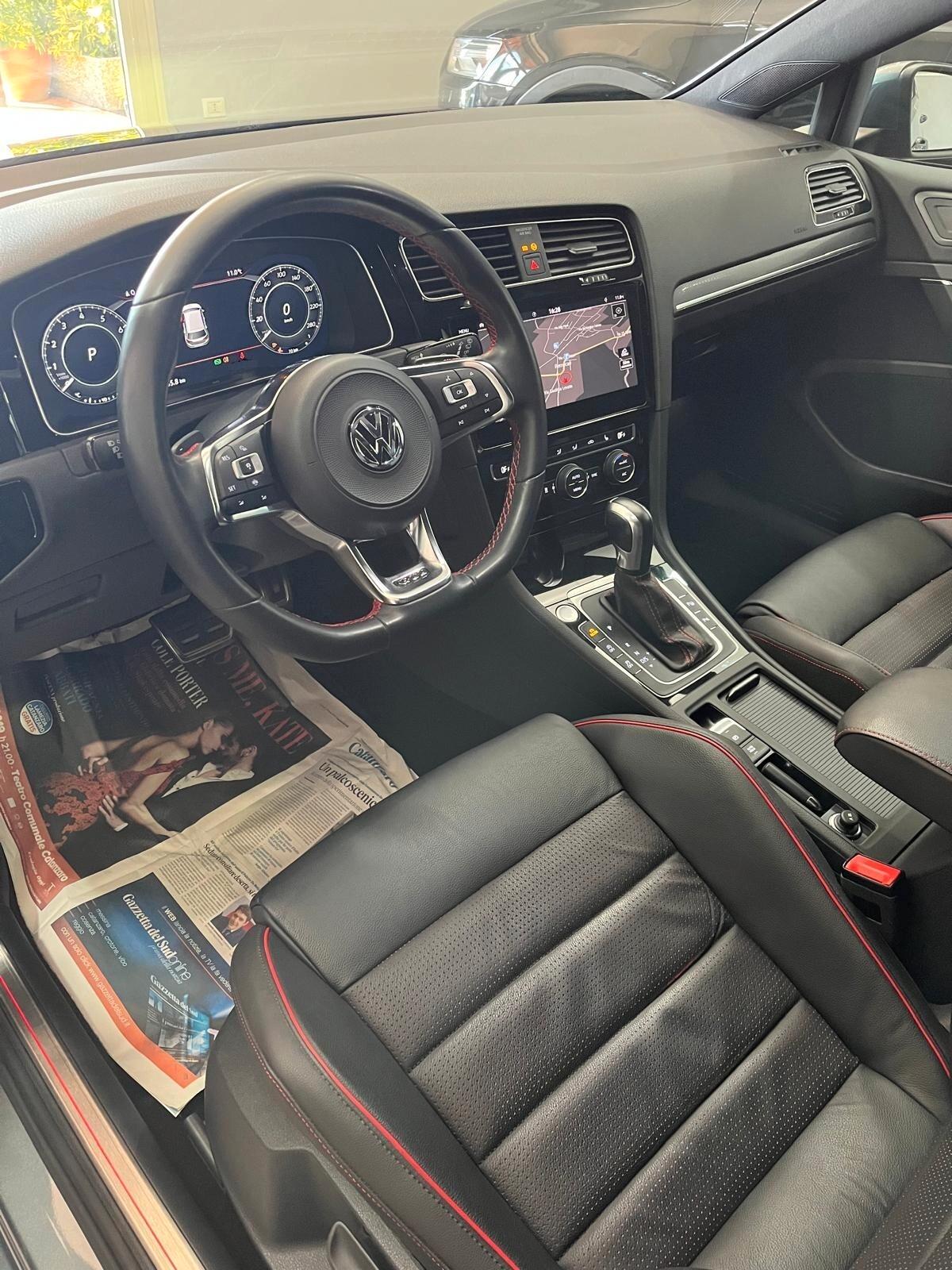 Volkswagen Golf GTI Performance 2.0 245 CV TSI DSG 5p. BMT