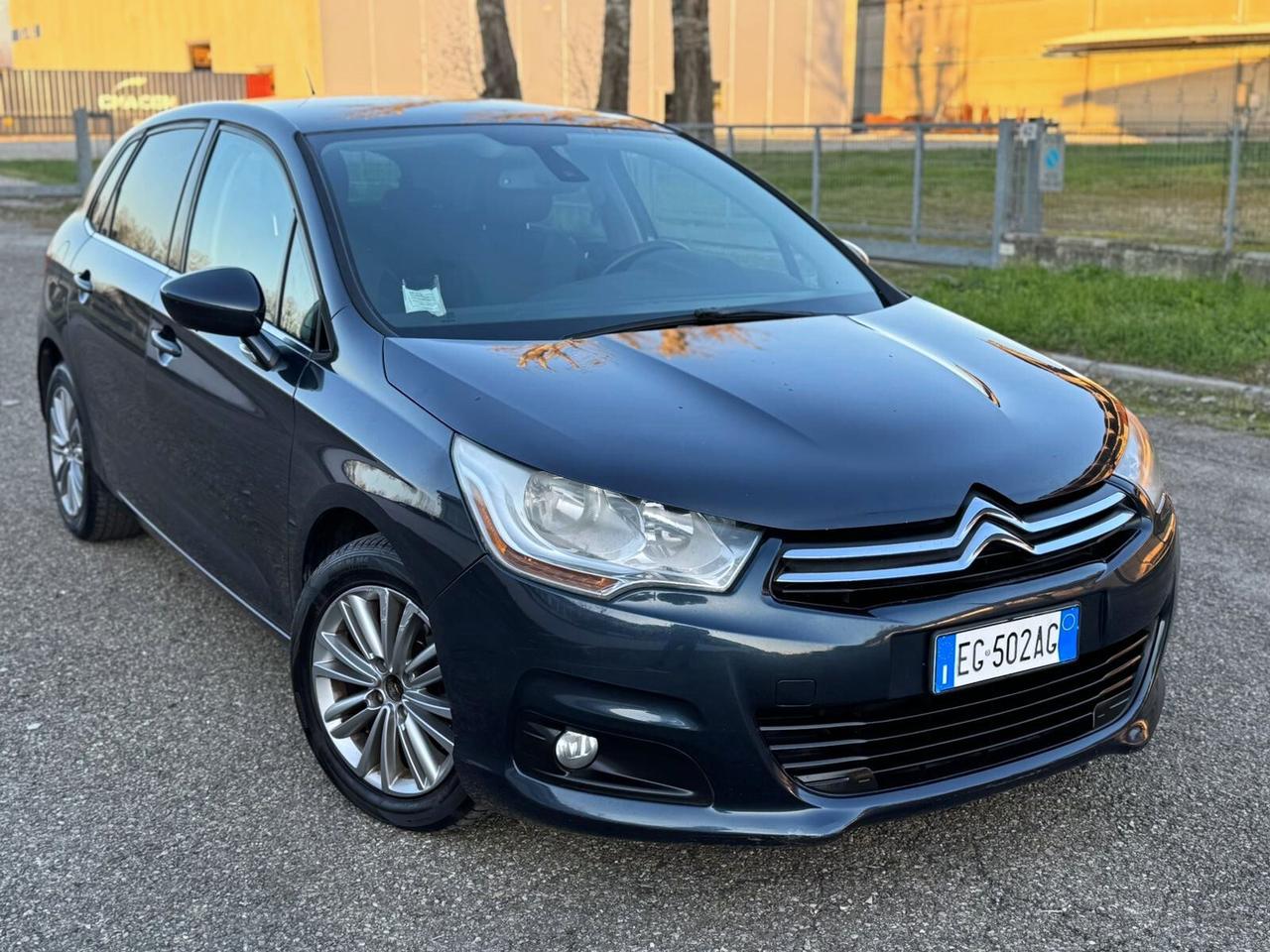 Citroen C4 Berlina 1.6 Neopatentati