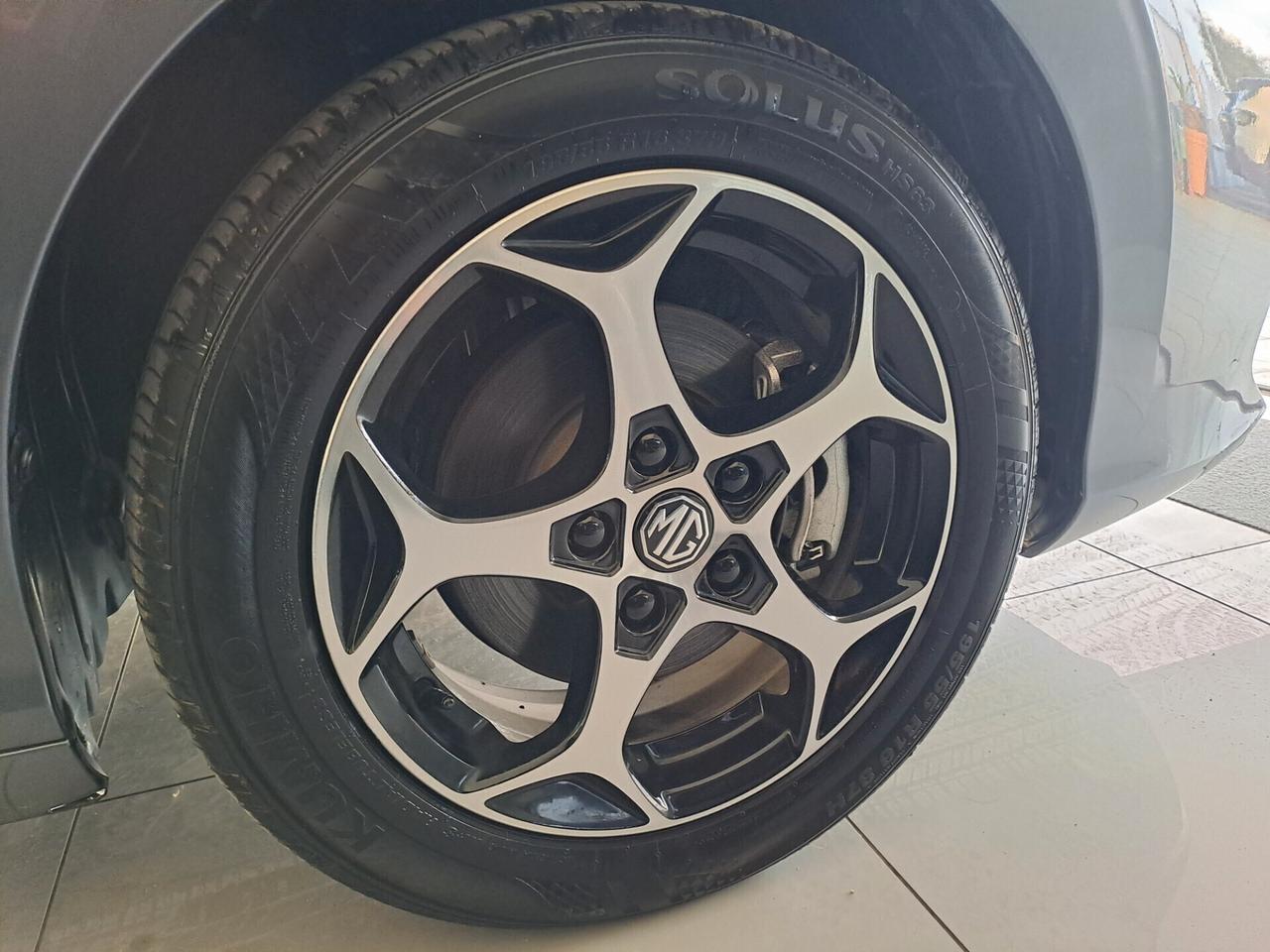 MG3 Comfort 1.5 Benzina Anno 2025 km 18335