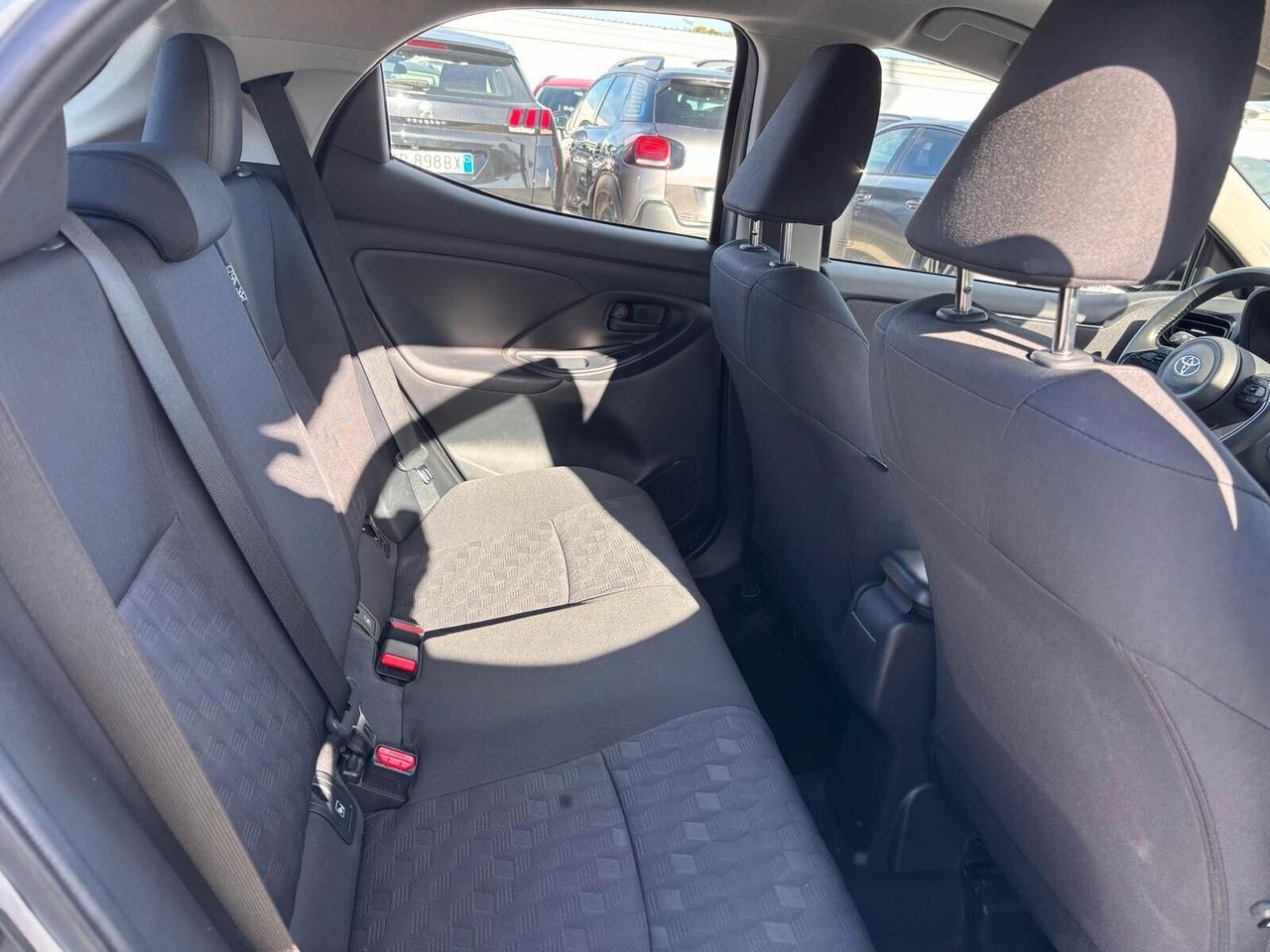 Toyota Yaris 1.5 Hybrid 5 porte Active Business Pack