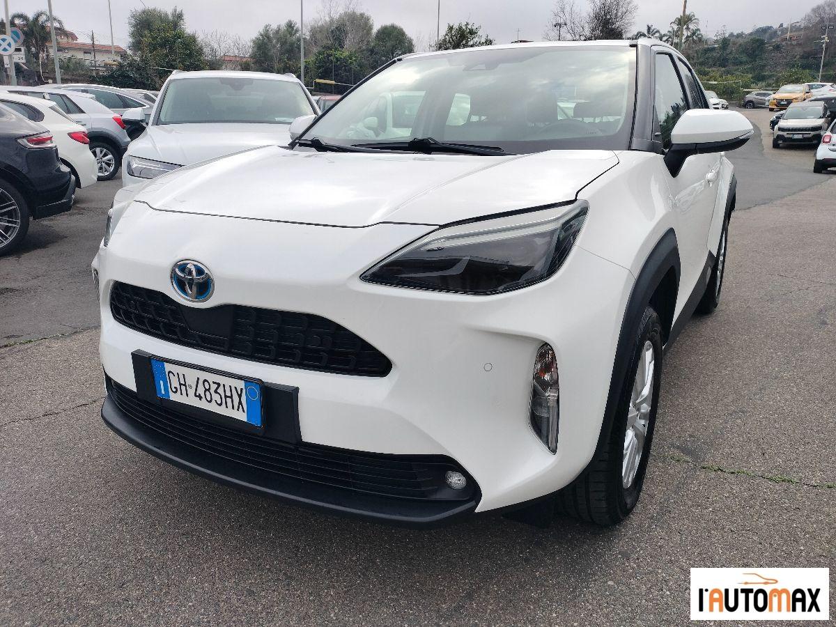 TOYOTA - Yaris Cross 1.5h Business 116cv e-cvt