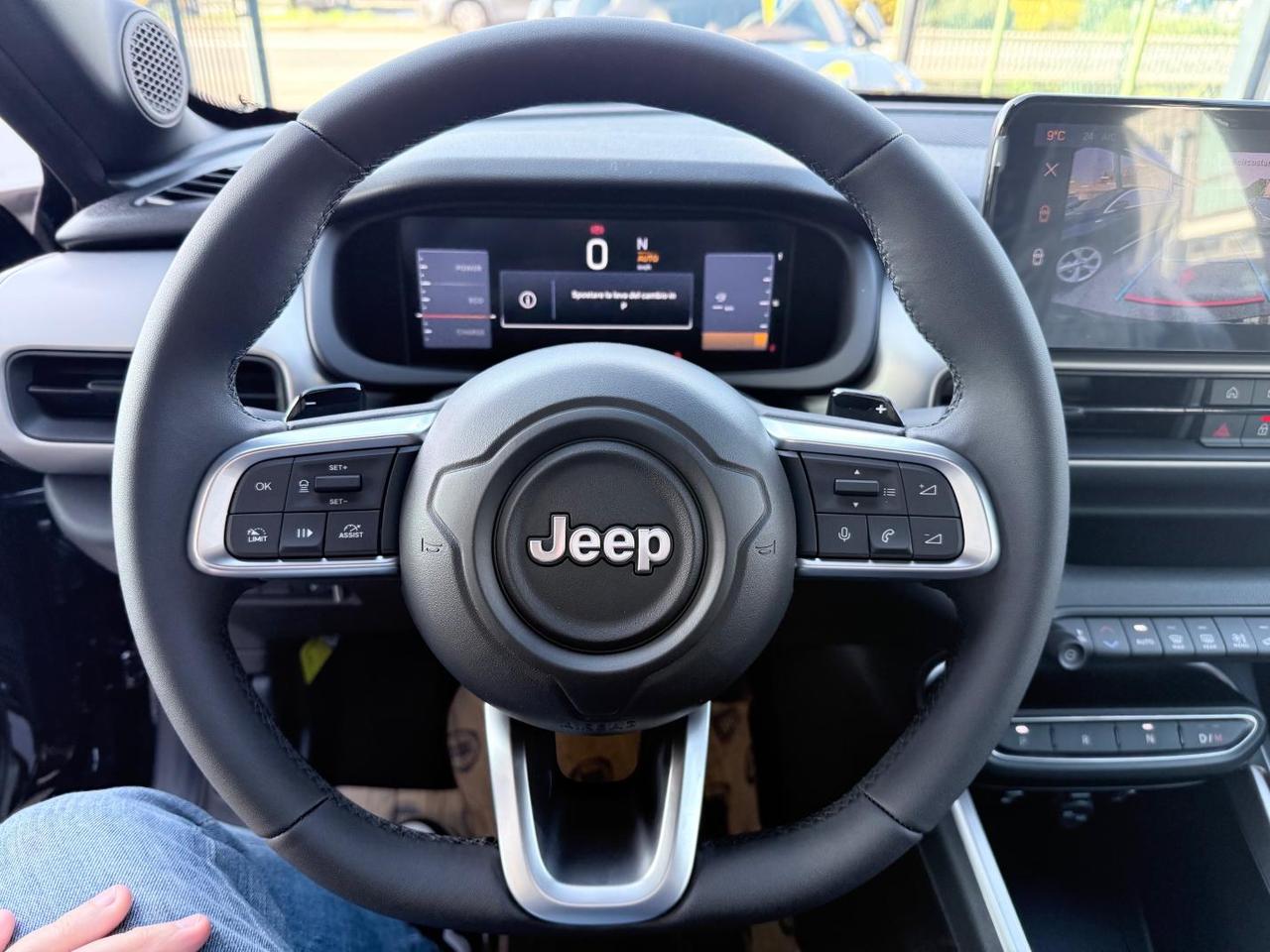 Jeep Avenger 1.2 turbo e-hybrid mhev Upland 4xe 145cv edct6