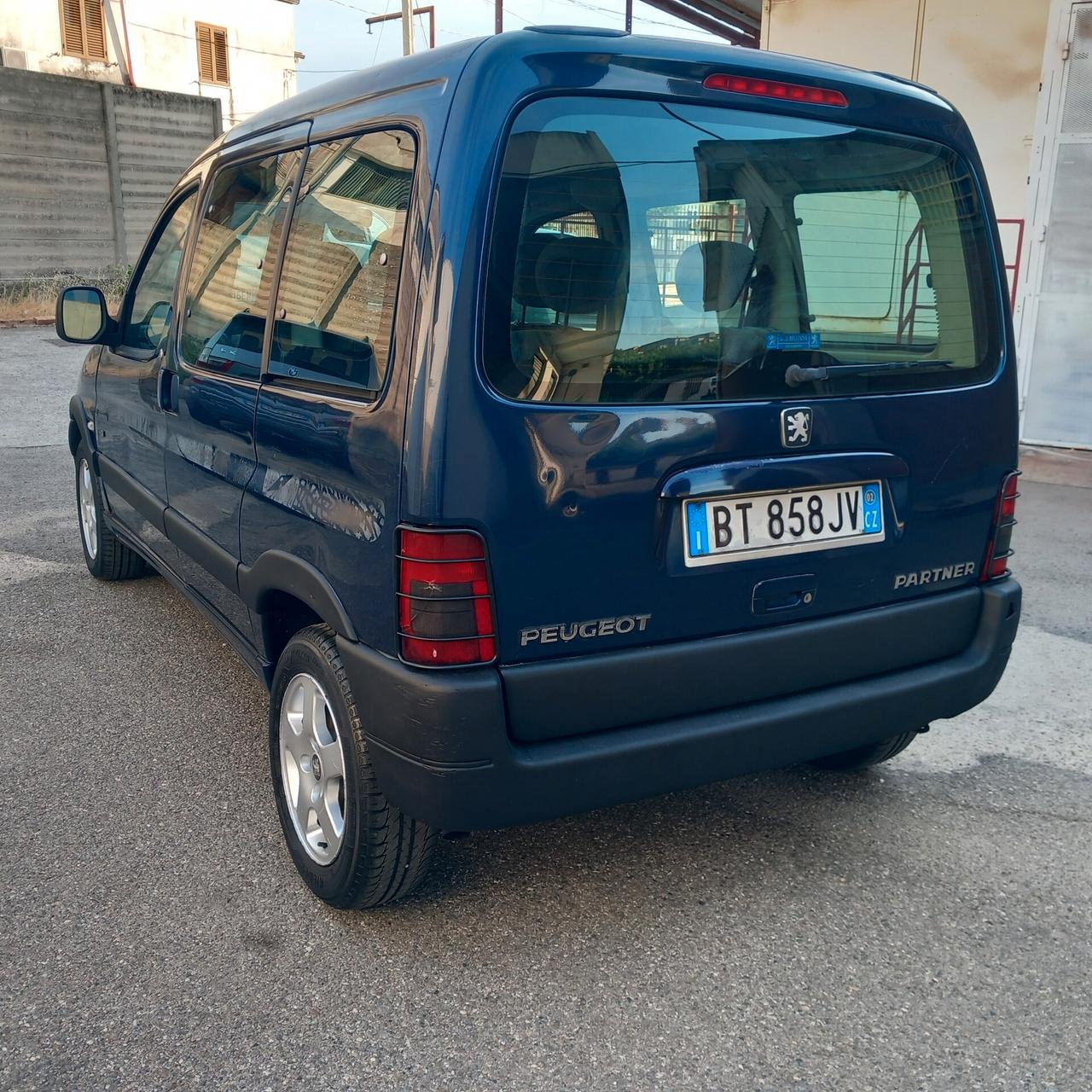 Peugeot Partner 2.0 Hdi
