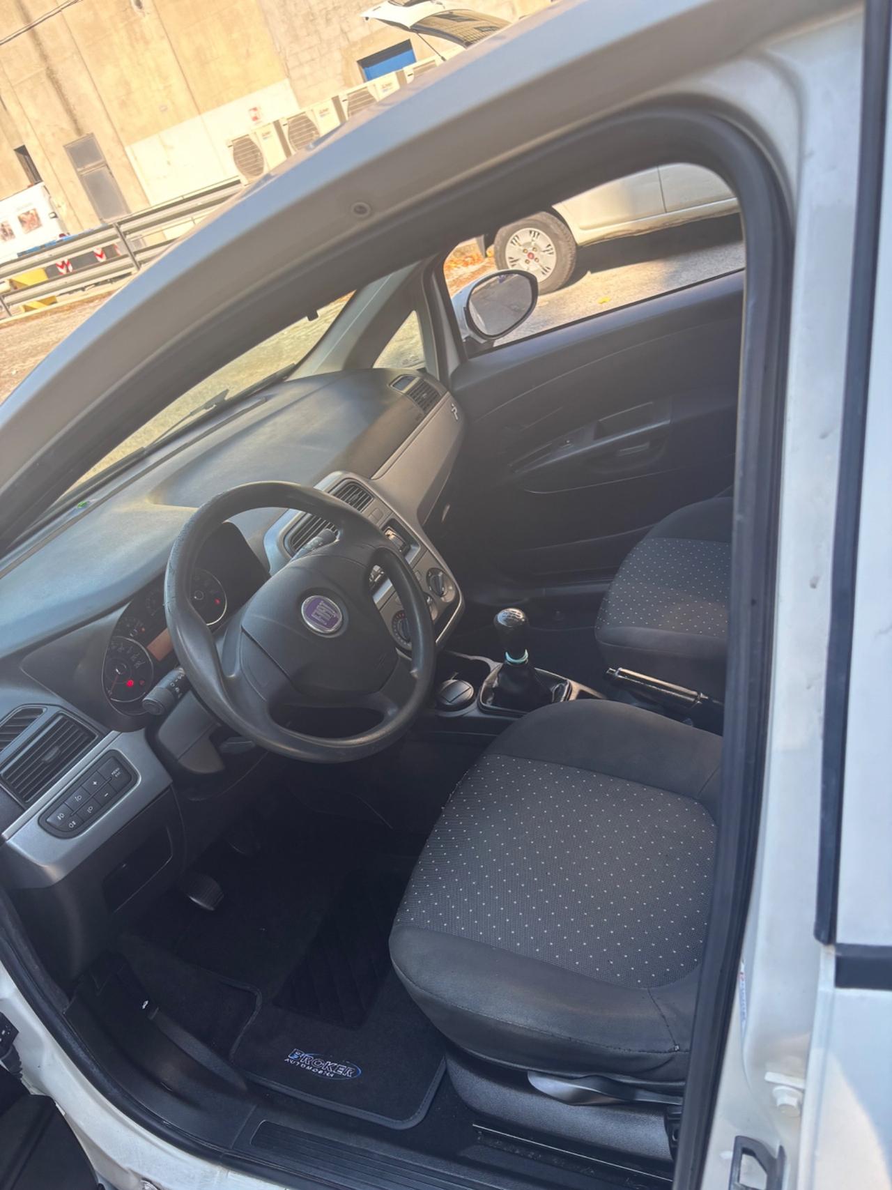 Fiat Grande Punto 1.3 MJT 75 CV 5 porte Active