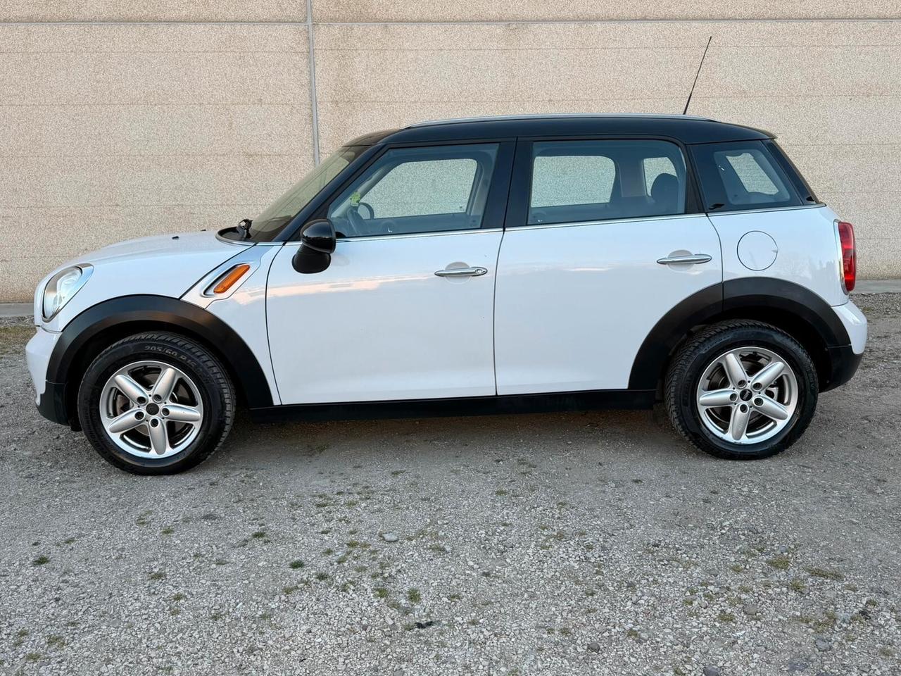 Mini Cooper D Countryman 2.0 Automatico