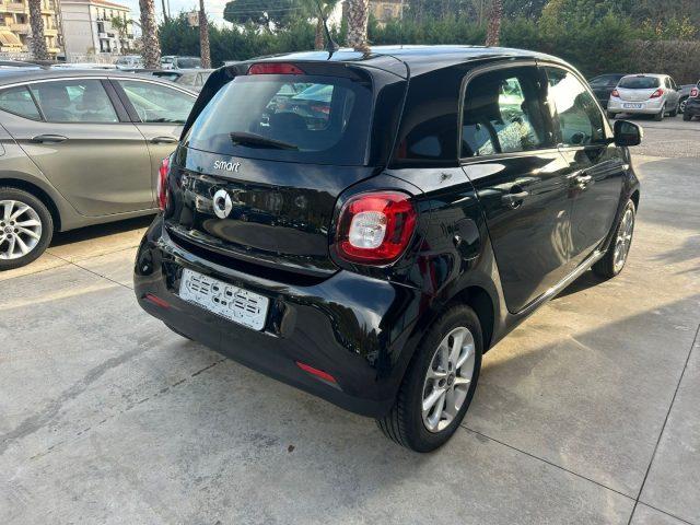 SMART ForFour 70 1.0