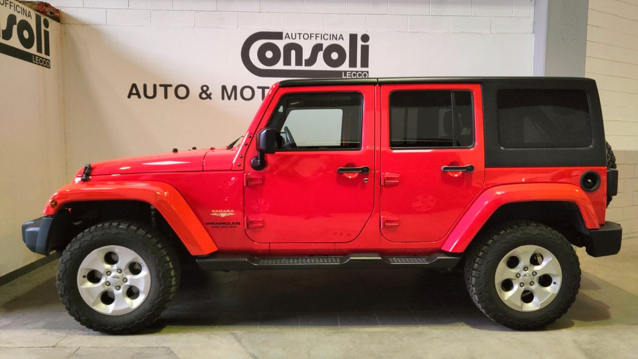 JEEP WRANGLER UNLIMITED 2.8 CRD DPF SAHARA cambio a/t PASSO LUNGO