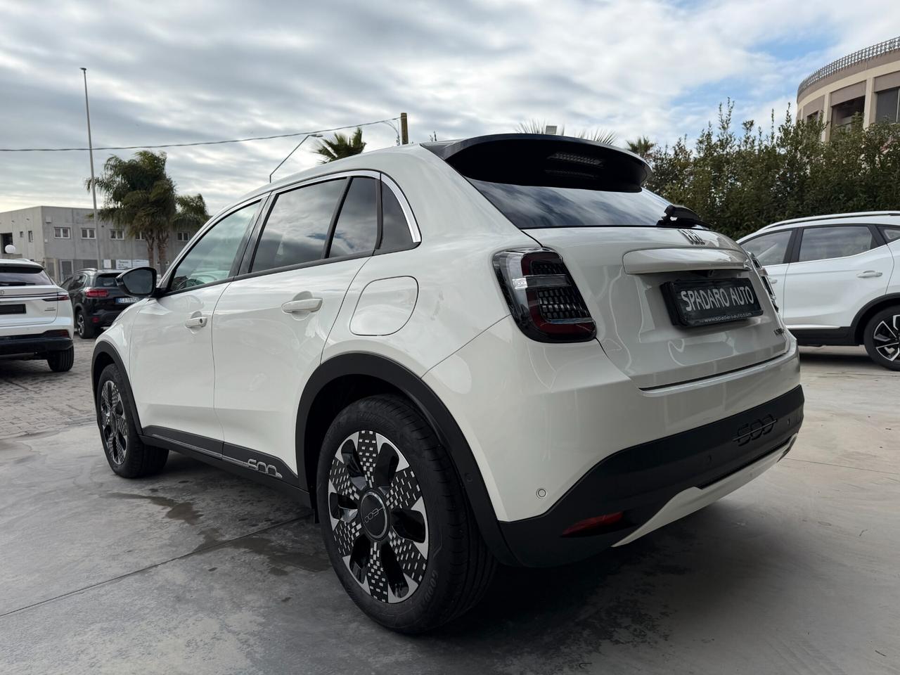 Fiat 600 Hybrid 110 CV DCT MHEV La Prima