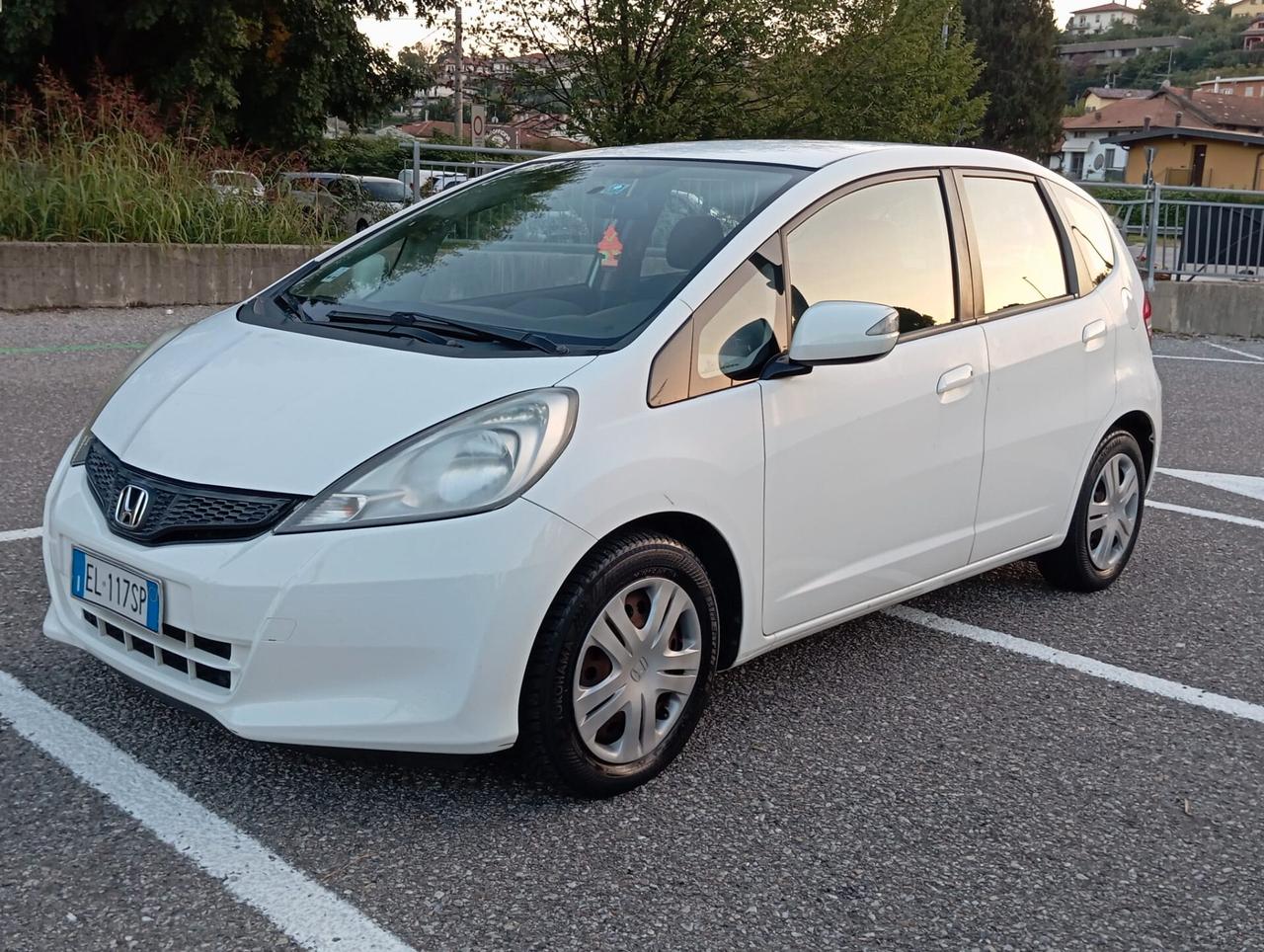 Honda Jazz 1.4 i-VTEC Elegance CVT