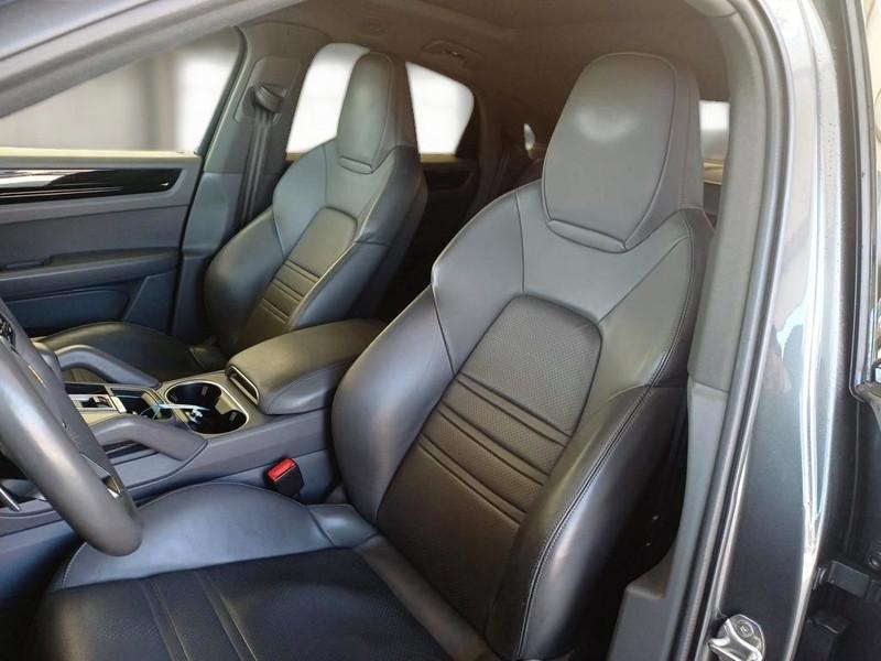 PORSCHE CAYENNE 3.0 V6 E-HYBRID AUTO SUV