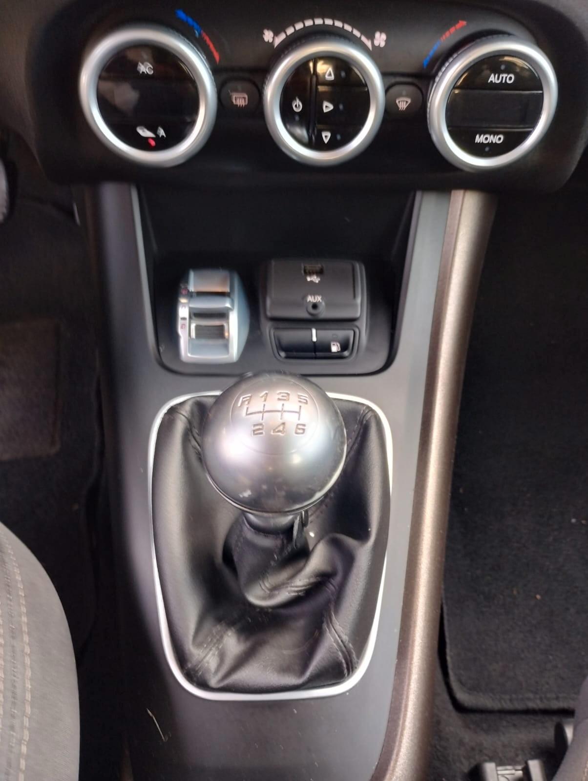 Alfa Romeo Giulietta 1.4 Turbo 120 CV GPL Distinctive