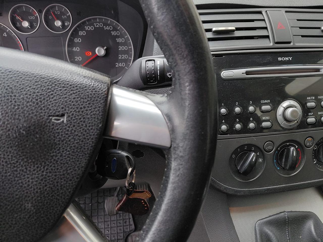 Ford Focus Ghia 1.6 TDCi DPF #9246