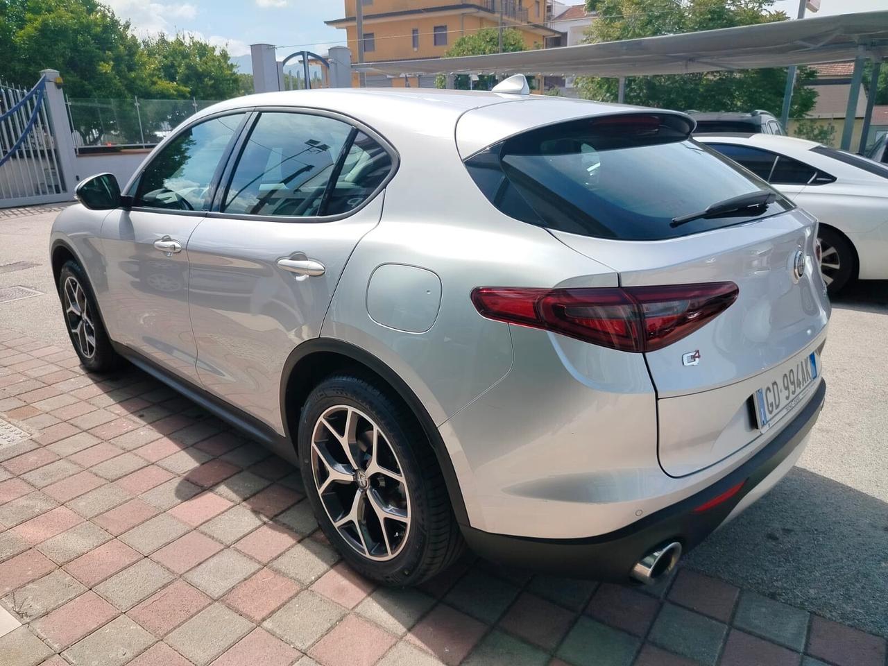 Alfa Romeo Stelvio 2.2 Turbodiesel 190 CV AT8 RWD Executive