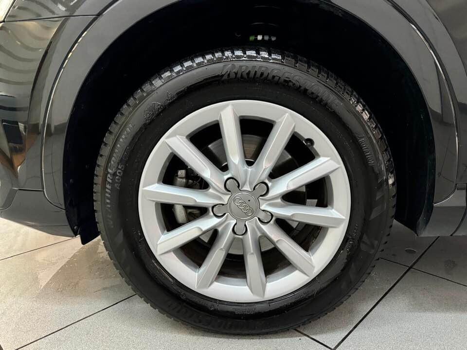 Audi Q3 2.0 TDI 150 CV Sport Tetto Apribile Manuale
