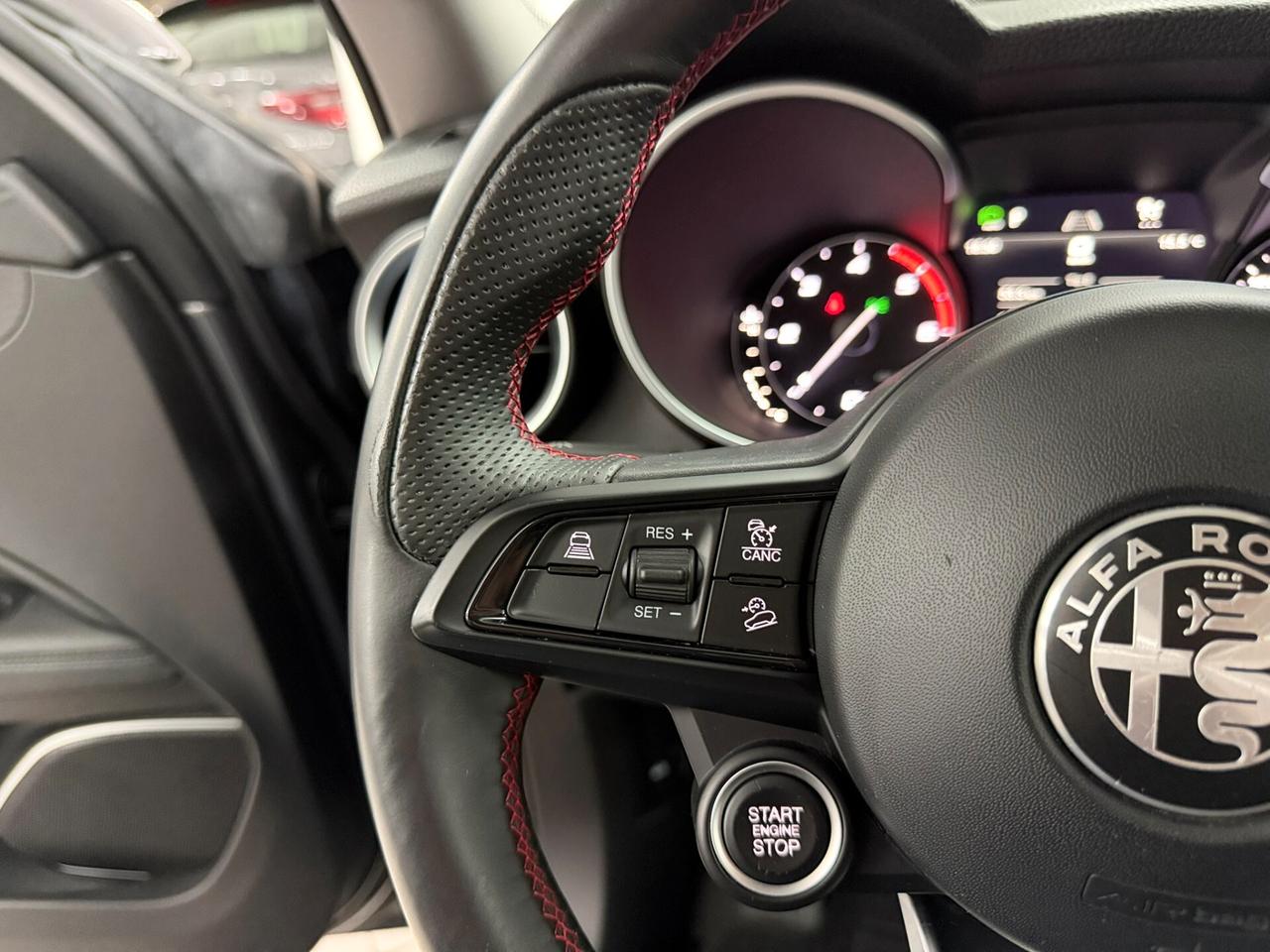 Alfa Romeo Stelvio 2.2 TD 160 CV ROSSO EDIZIONE NAVI RETROCAMERA 2PDC