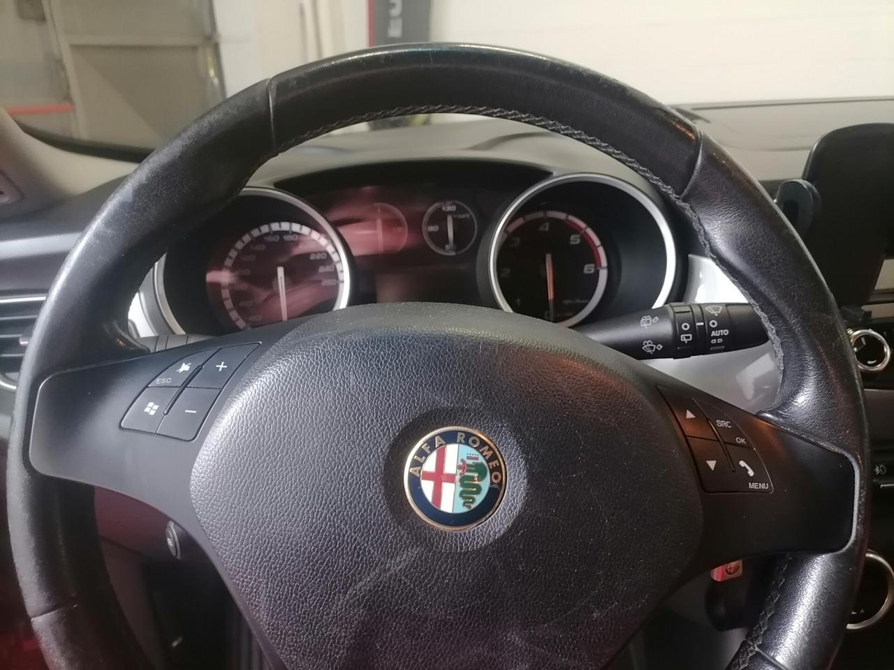 Alfa Romeo Giulietta 1.6 JTDm-2 105 CV Distinctive