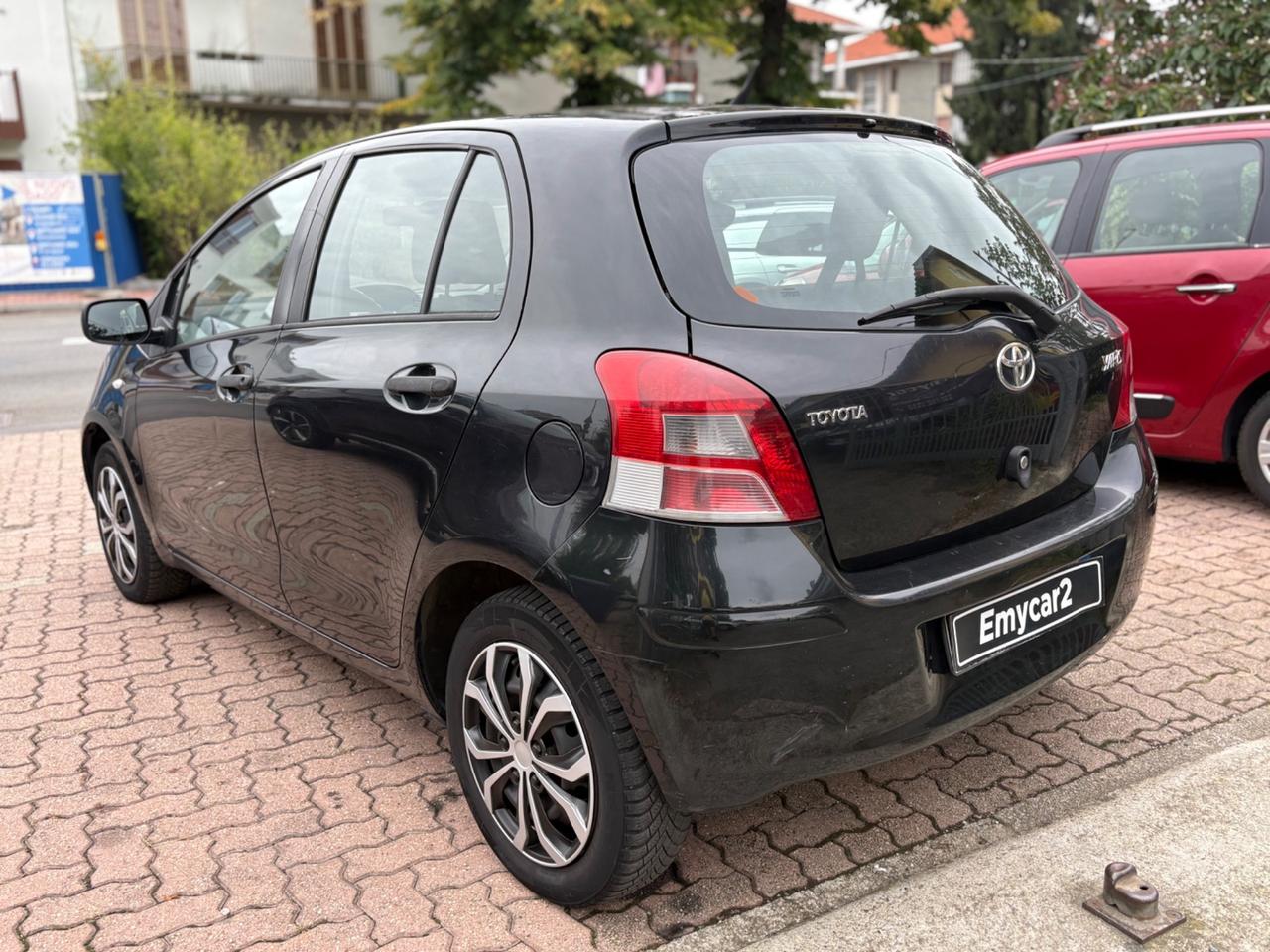 Toyota Yaris 1.0 5 porte Sol