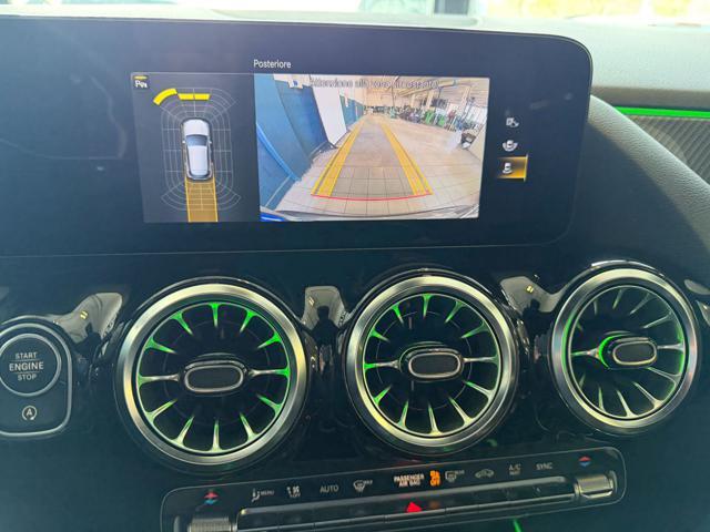 MERCEDES-BENZ GLA 200 d 4 Matic AMG Premium Automatica