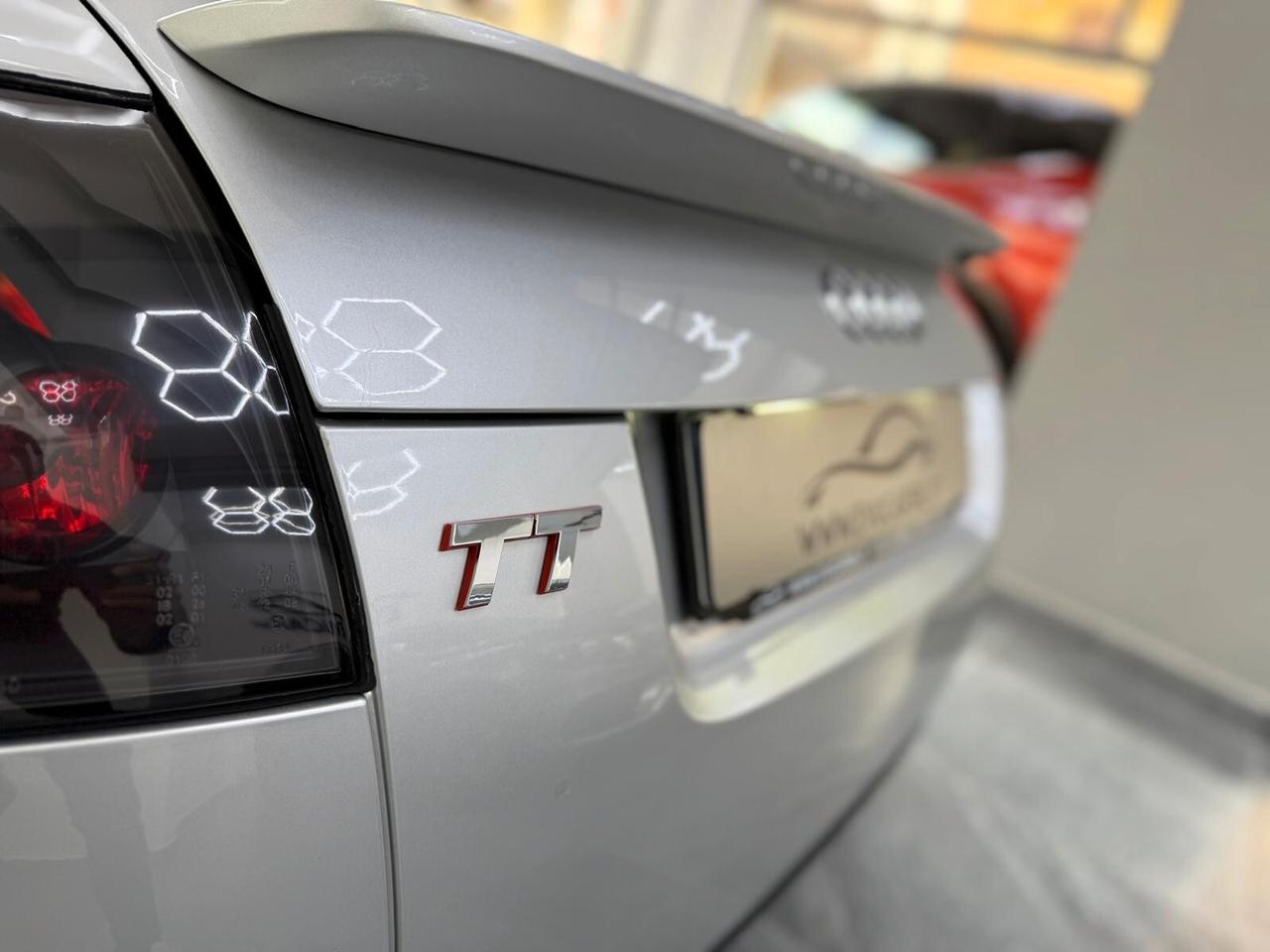 Audi TT Roadster 1.8 T 20V 179 CV cat