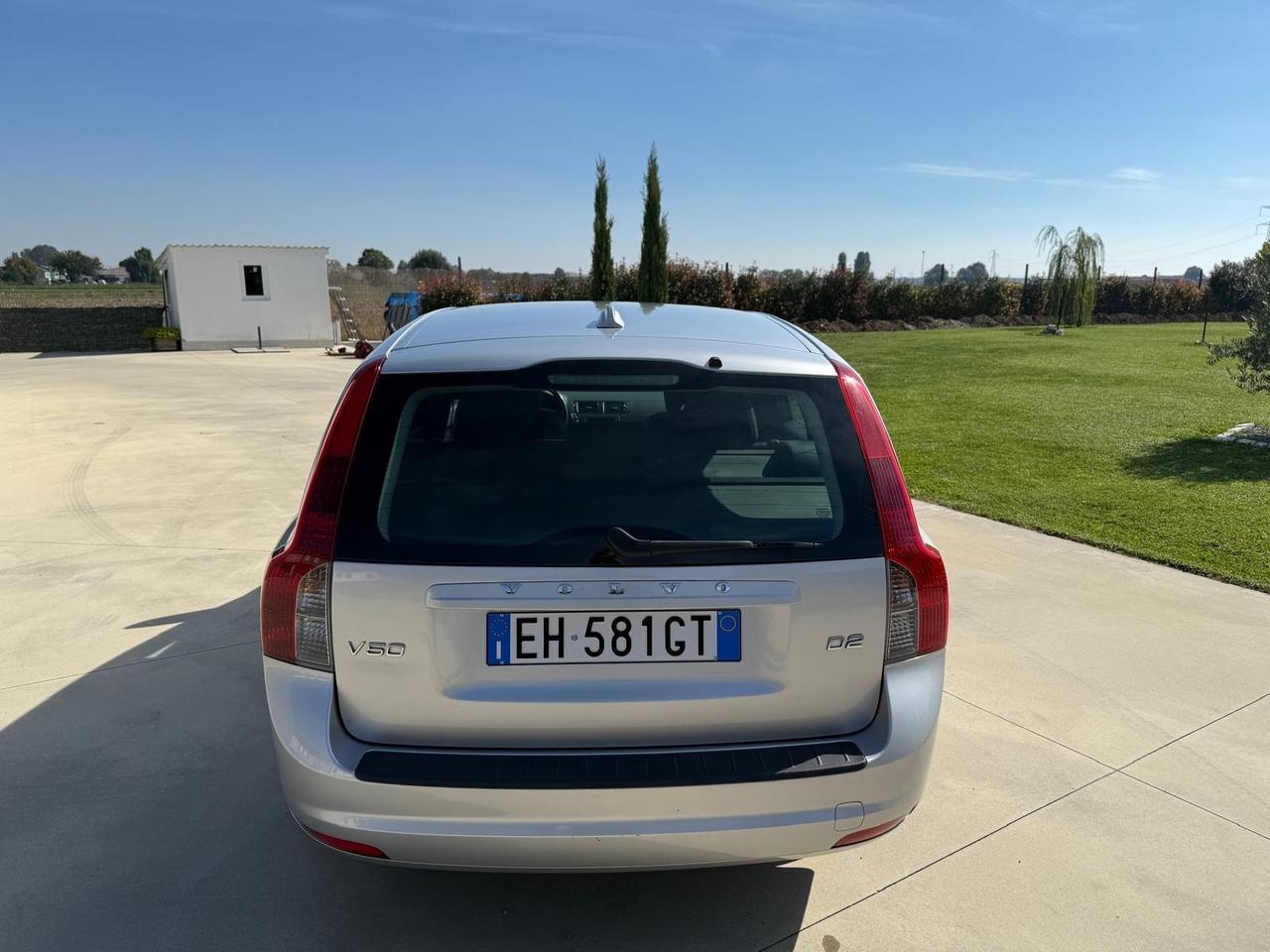 Volvo V50 D2 summum