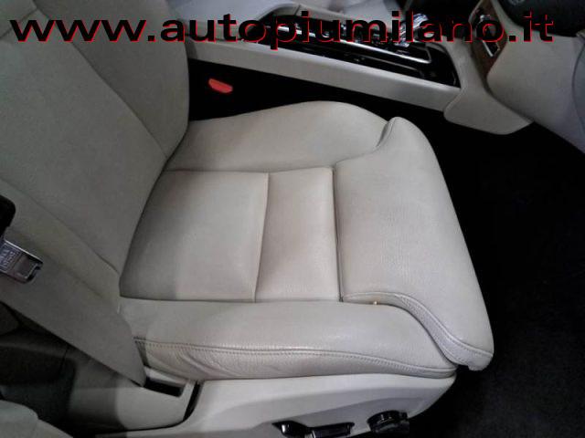 VOLVO XC90 T8 Recharge AWD Plug-in hybrid aut. 7 posti Inscri