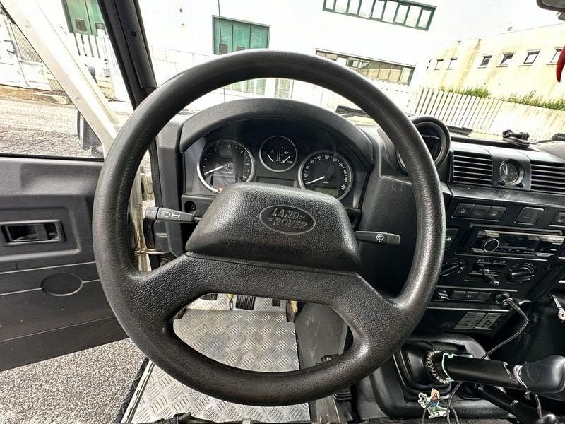 Land Rover Defender Defender 110 2.4 td Sw 122cv