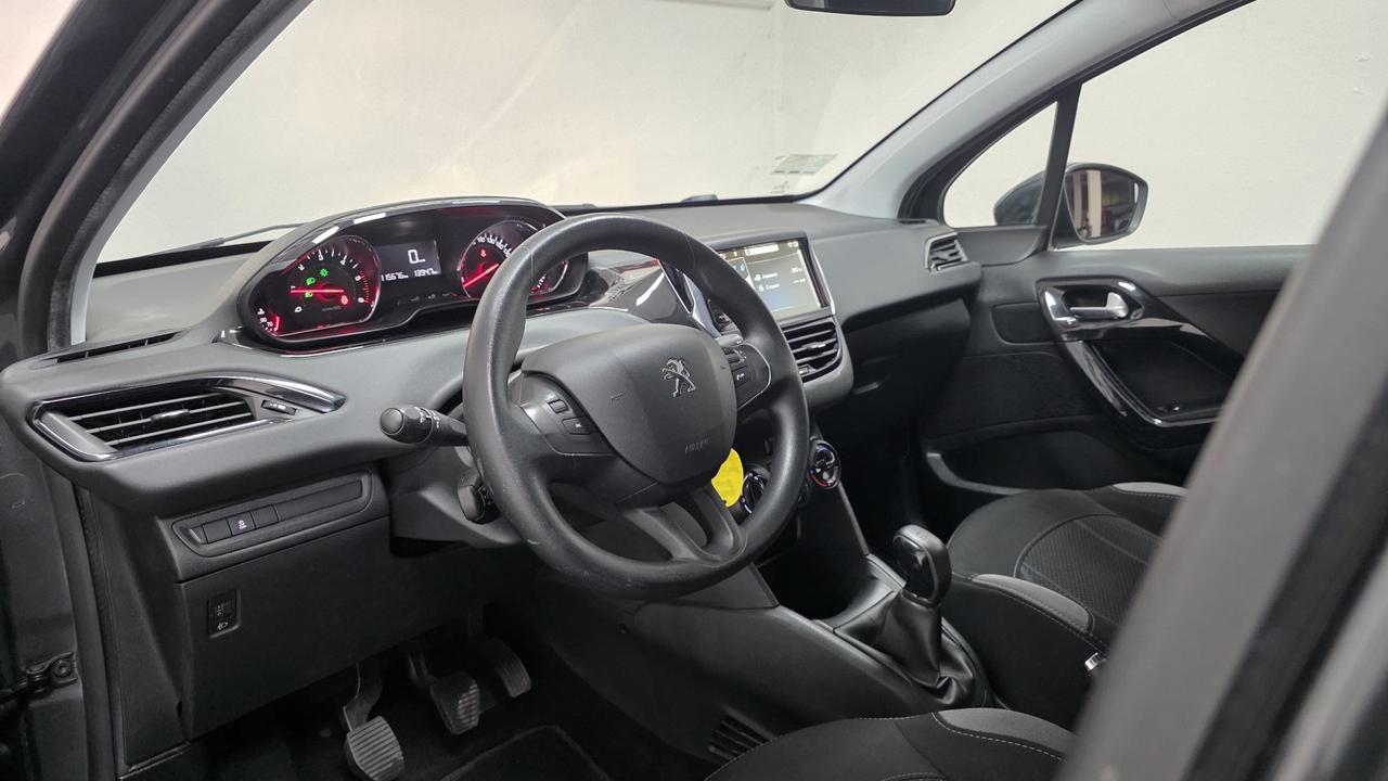 Peugeot 208 1.4 HDi 68 CV 5 porte Allure 07/2014 Neopatentati Euro 5B