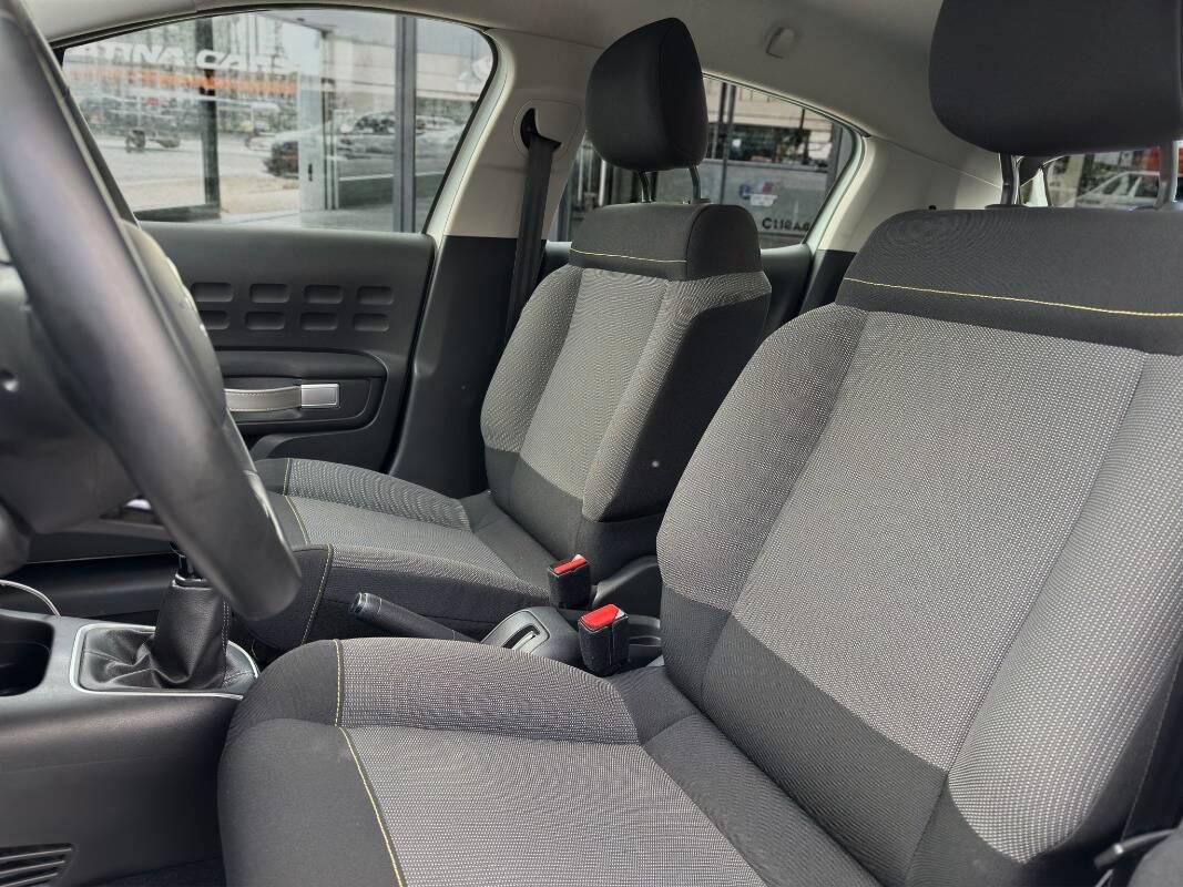 Citroen C3 1.2 puretech Shine 83cv con Telecamera e CarPlay