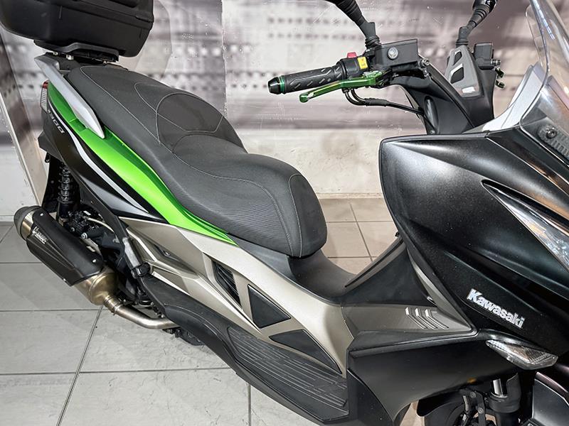 Kawasaki J 300 ABS
