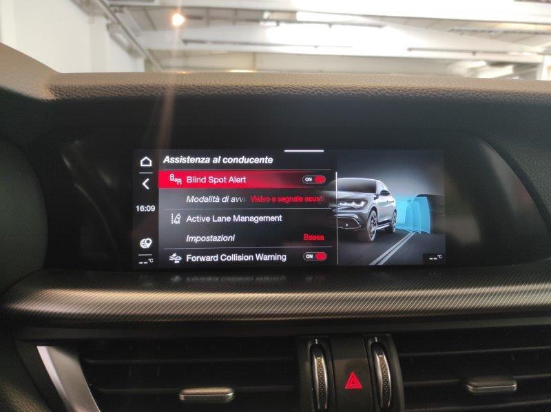 ALFA ROMEO Stelvio - Stelvio 2.2 Turbodiesel 210 CV AT8 Q4 Sprint