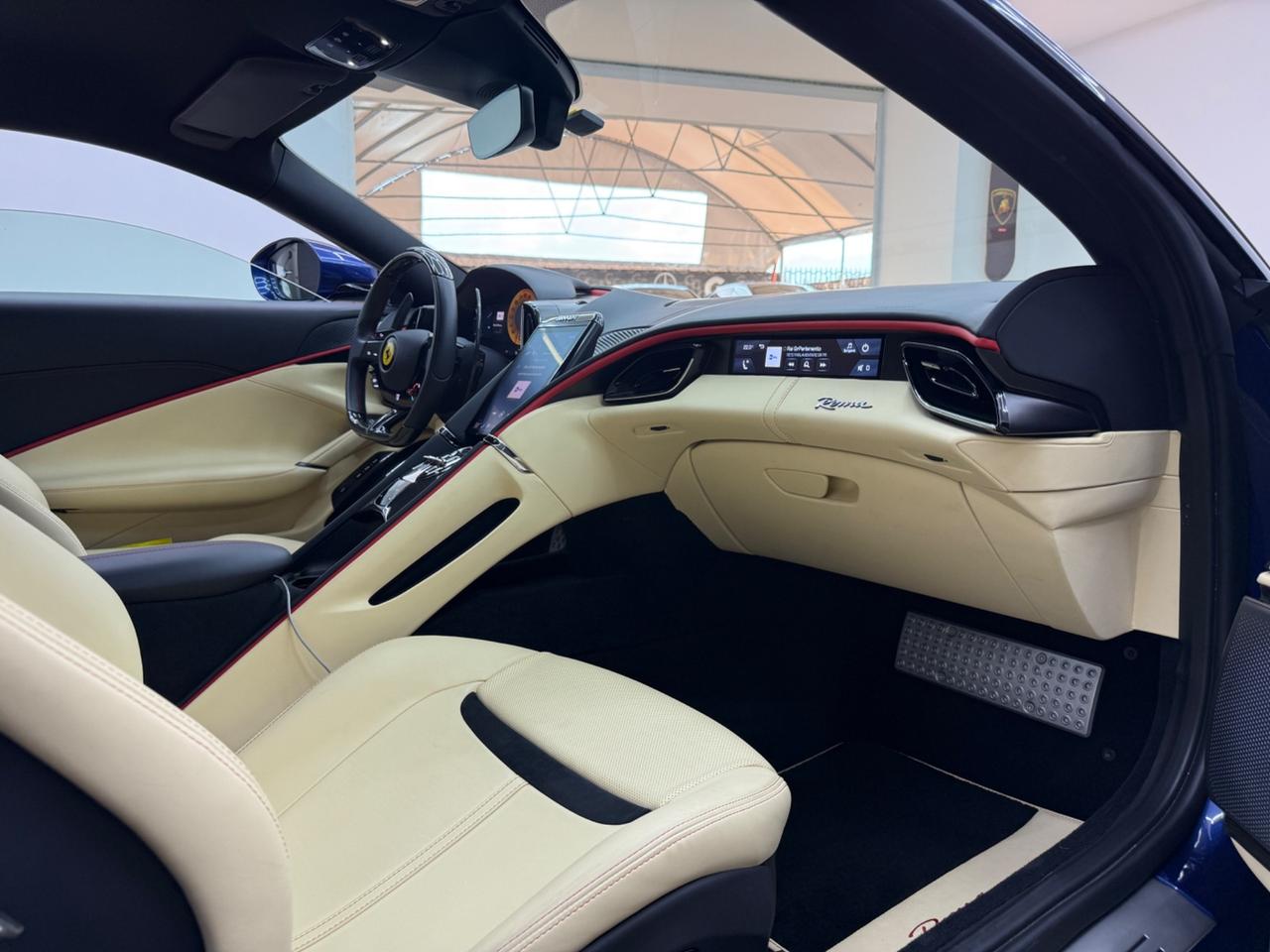 Ferrari Roma 3.9 620cv italiana unicopro garanzia 7 anni full