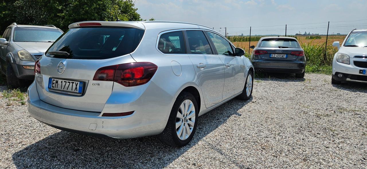 Opel Astra 1.7 CDTI 110CV 5 porte Cosmo