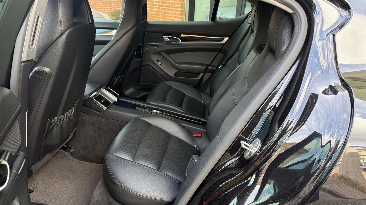 Porsche Panamera 3.0 Diesel 250cv
