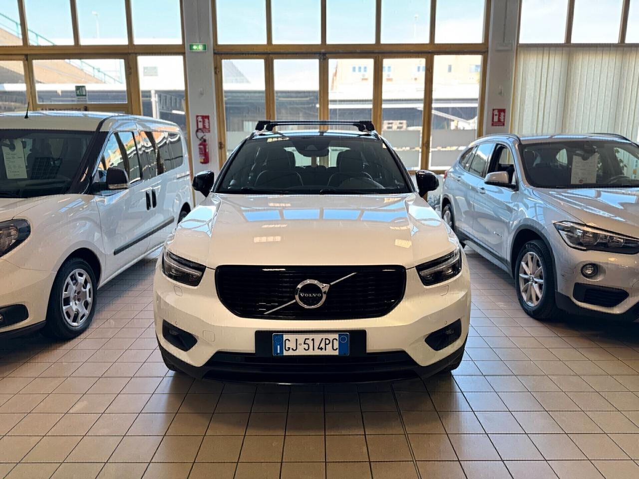 Volvo XC40 D4 AWD Geartronic R-design FULL OPTIONAL