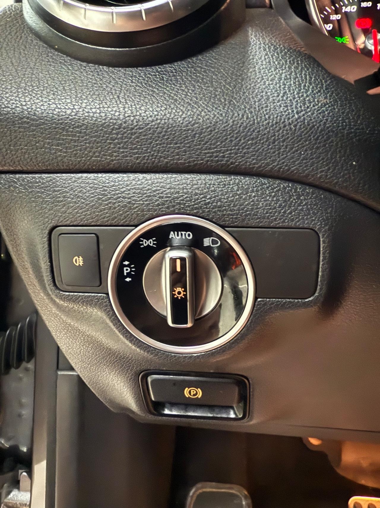 Mercedes-benz CLA 200 d S.W. 4Matic Automatic Premium