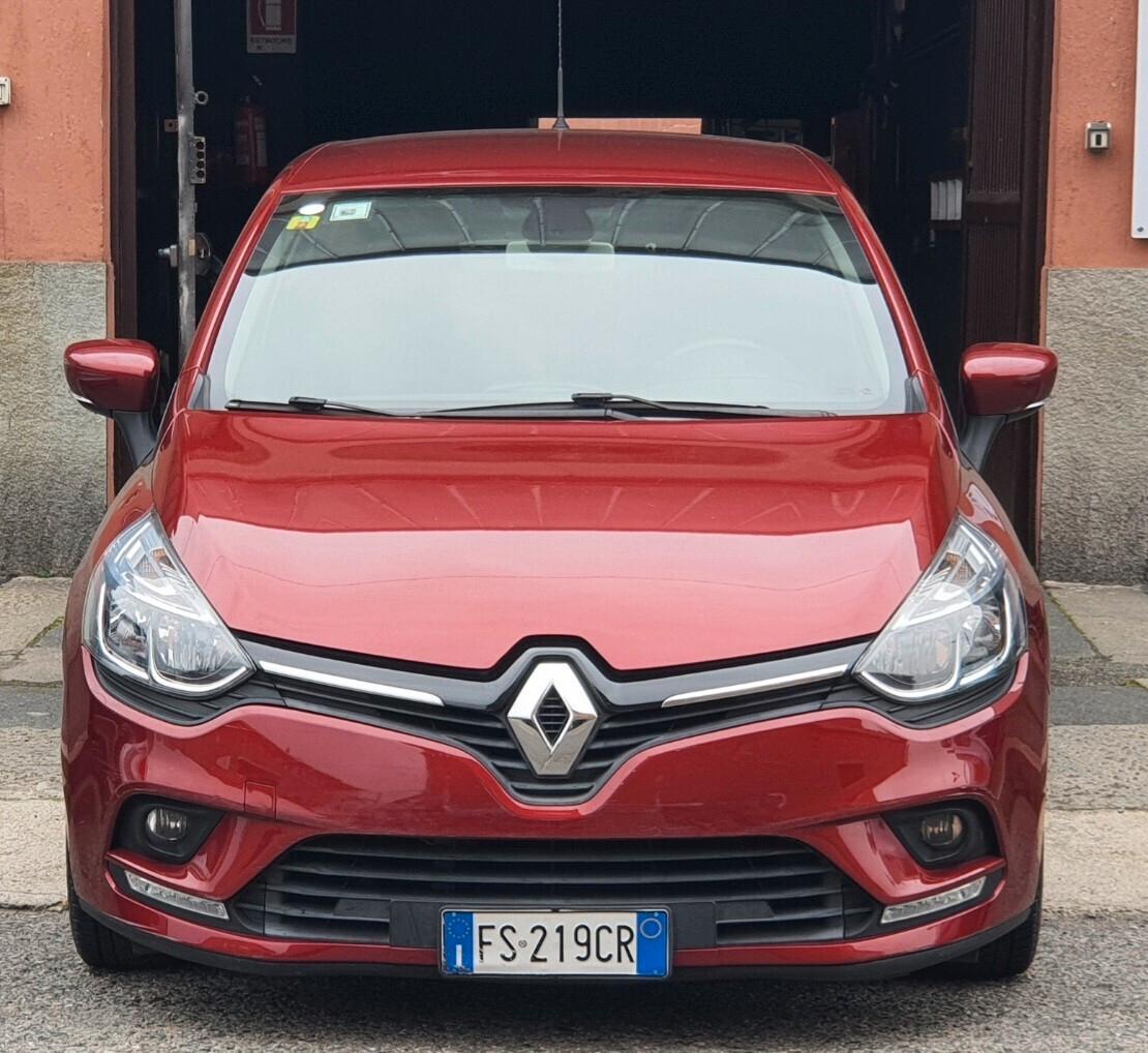 RENAULT Clio Intens 1.200 16v 75cv Km108.000