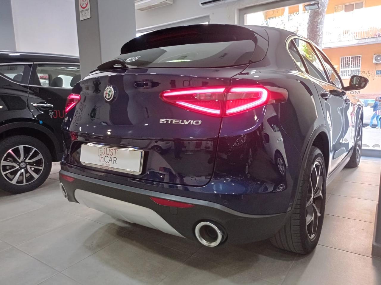 Alfa Romeo Stelvio 2.2 Turbodiesel 210 CV AT8 Q4 Executive 2018
