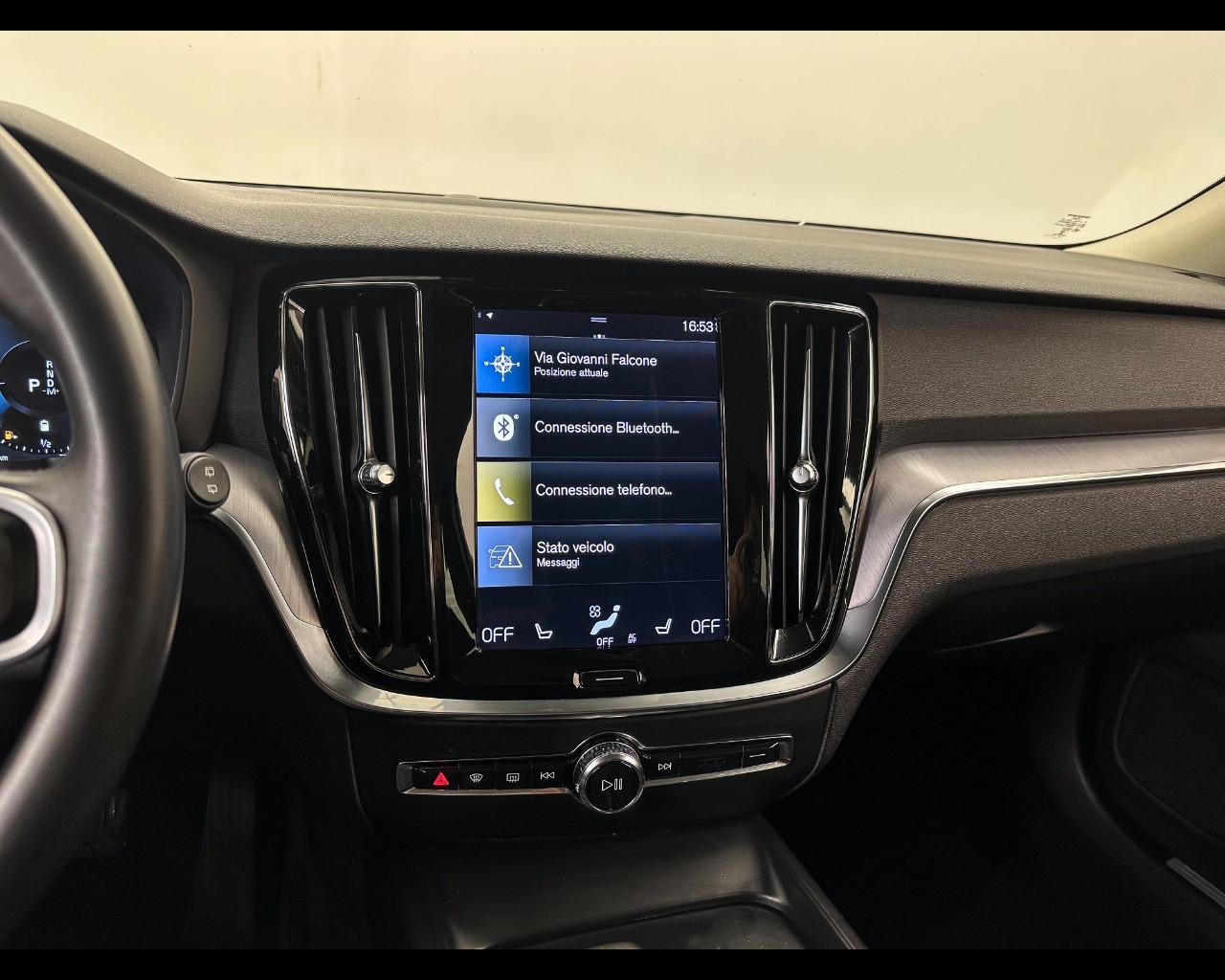 VOLVO V60 B4 (d) Geartronic Momentum Business