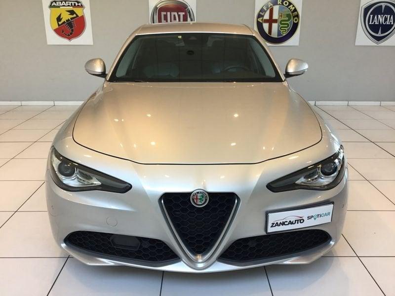 Alfa Romeo Giulia 2.2 T-Diesel 180CV AT8 Super Q2 - PACK PERFORMANCE