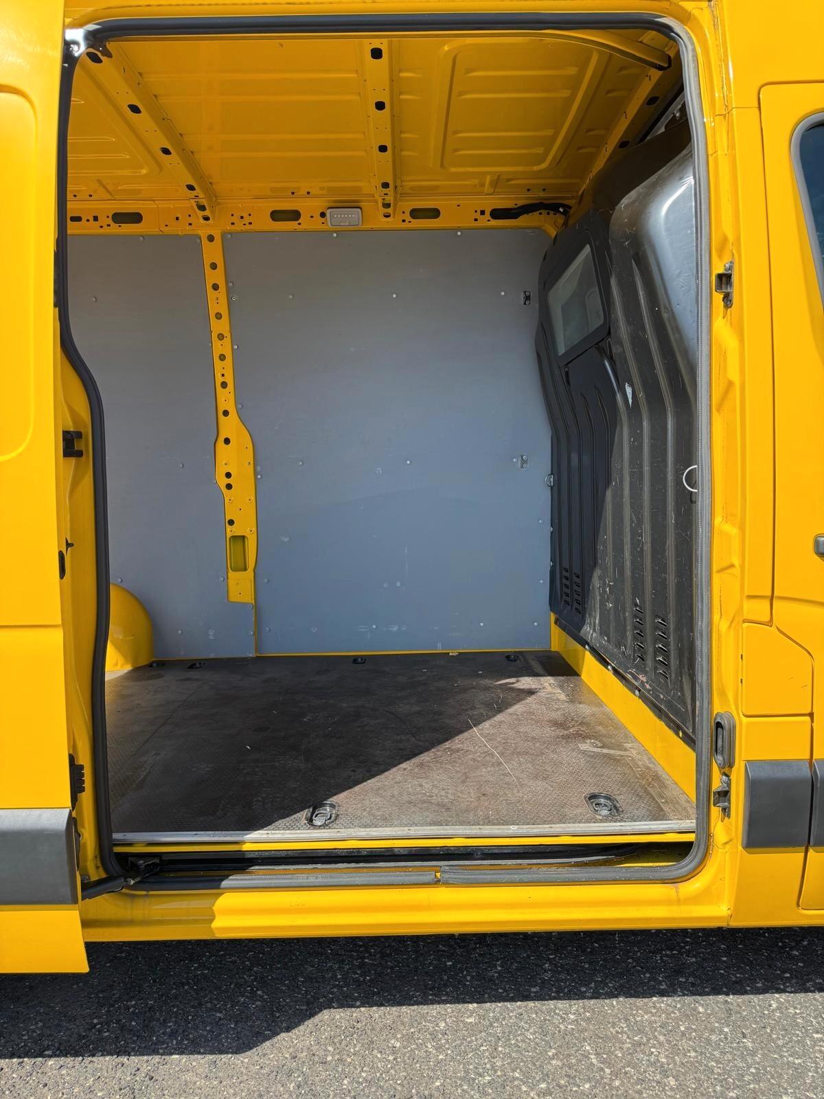 RENAULT Master T28 2.3 dCi 135 L2 H2 Furgone Ice Plus