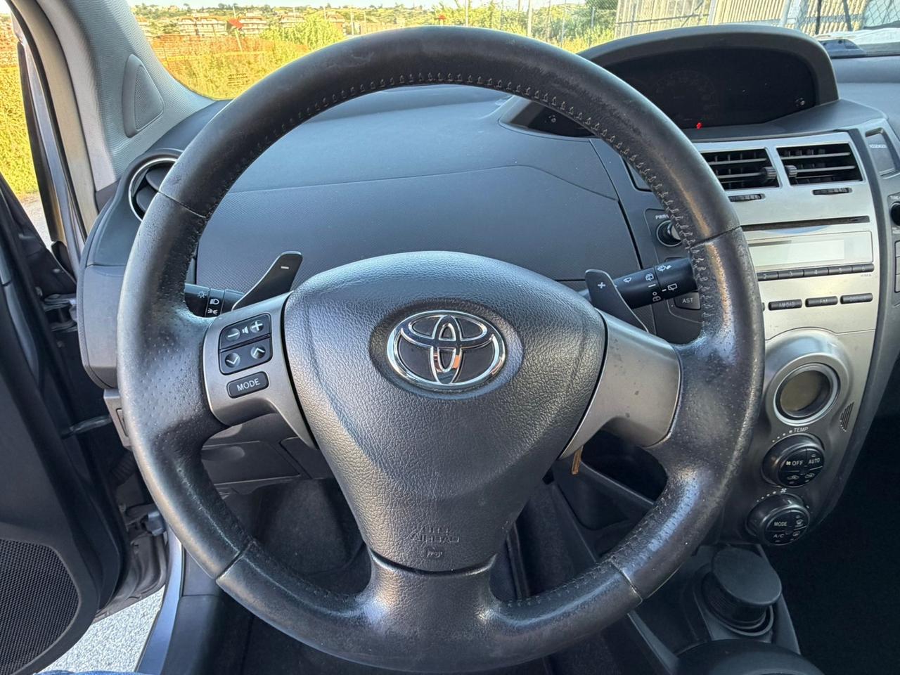 Toyota Yaris 1.3 5 porte M-MT Sol
