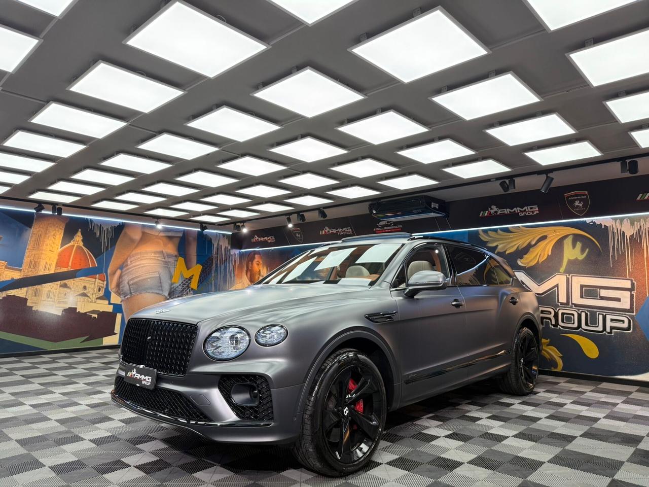 Bentley Bentayga V8 Azure (042)