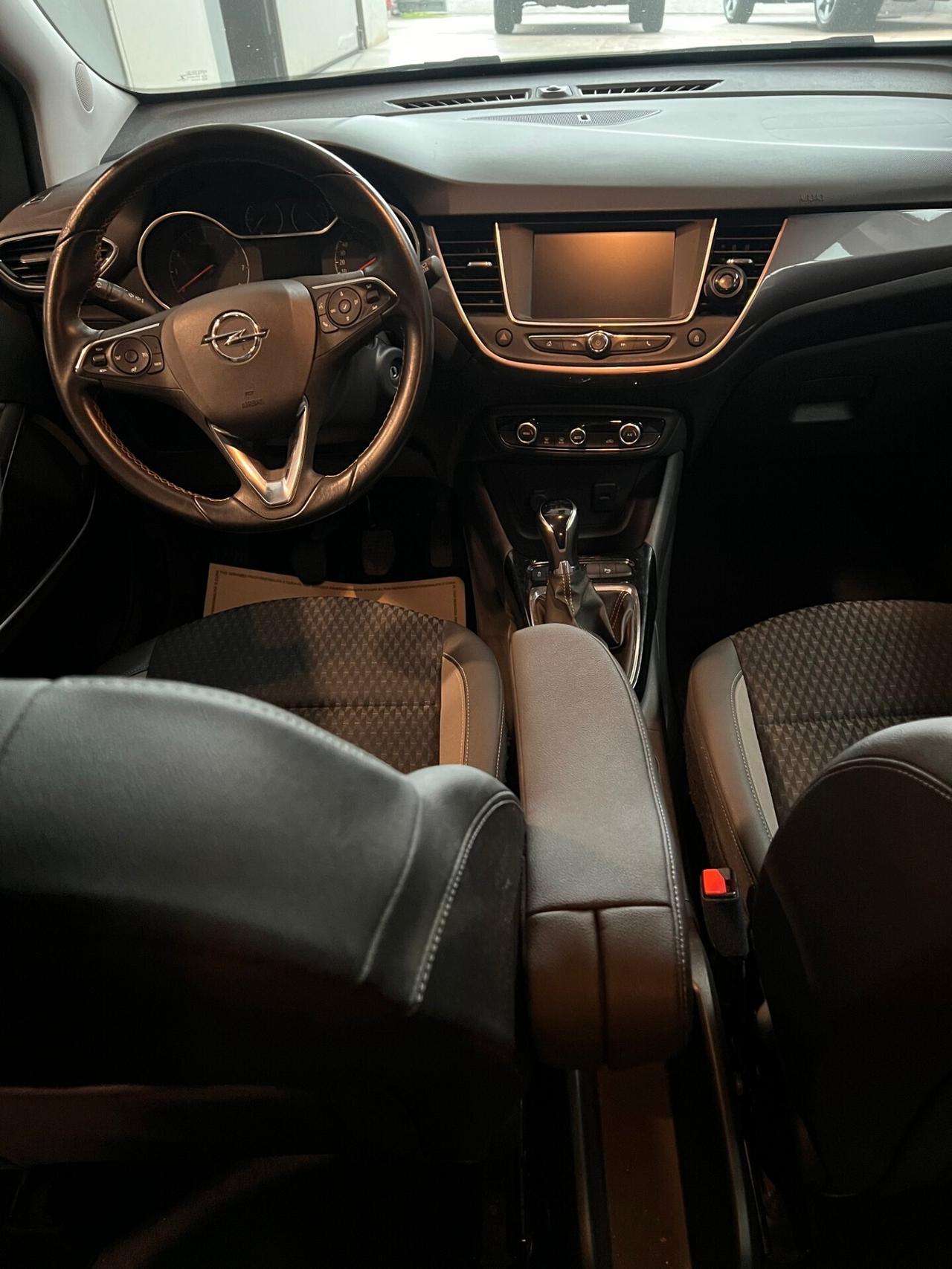 Opel Crossland X 1.2 12V Advance / PER NEOPATENTATI