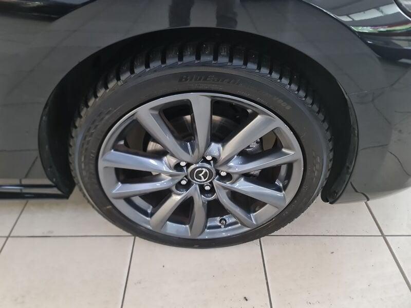 Mazda Mazda3 Mazda3 2.0L e-Skyactiv-G M Hybrid Evolve