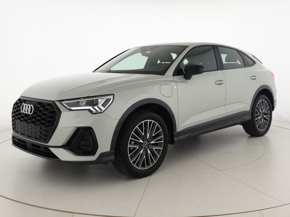 AUDI Q3 SportBack 45 TFSI e S tronic S line edition