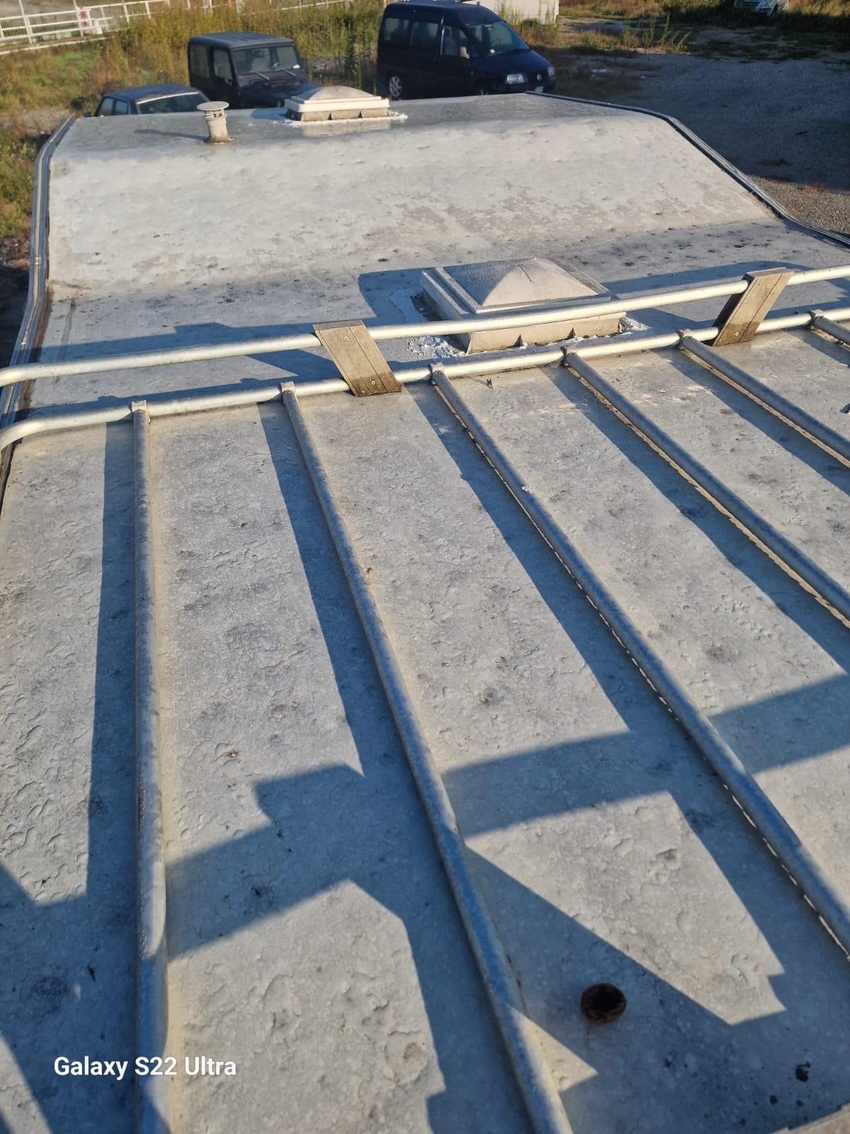 492 MANSARDATO riviera del 1997 in saldo