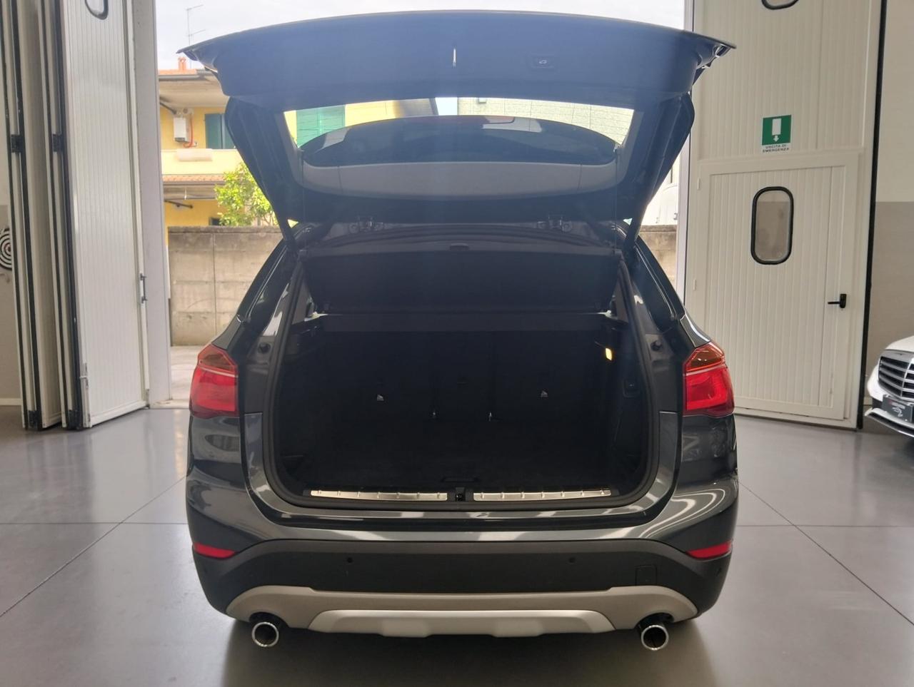Bmw X1 sDrive18d xLine
