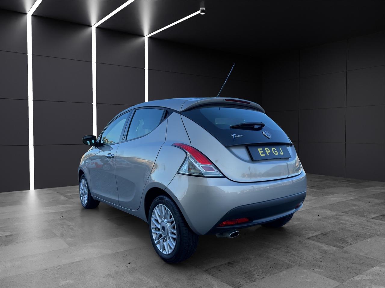 Lancia Ypsilon 1.3 MJT 16V 95 CV 5 porte S&S Platinum