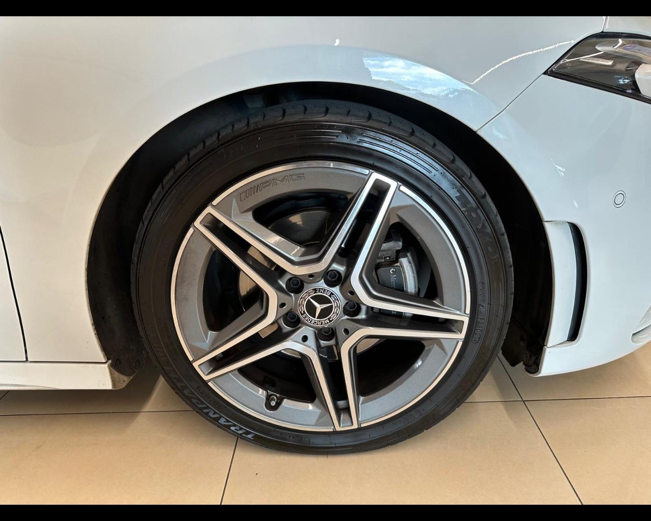Mercedes-Benz Classe A (W177) - A 200 d Automatic Premium