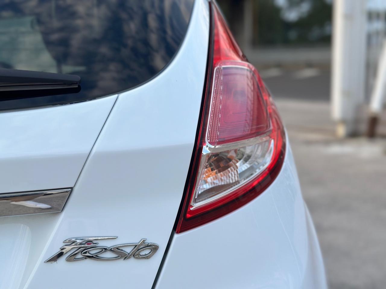 Ford Fiesta 2013 1.4 97CV GPL Titanium Restyling